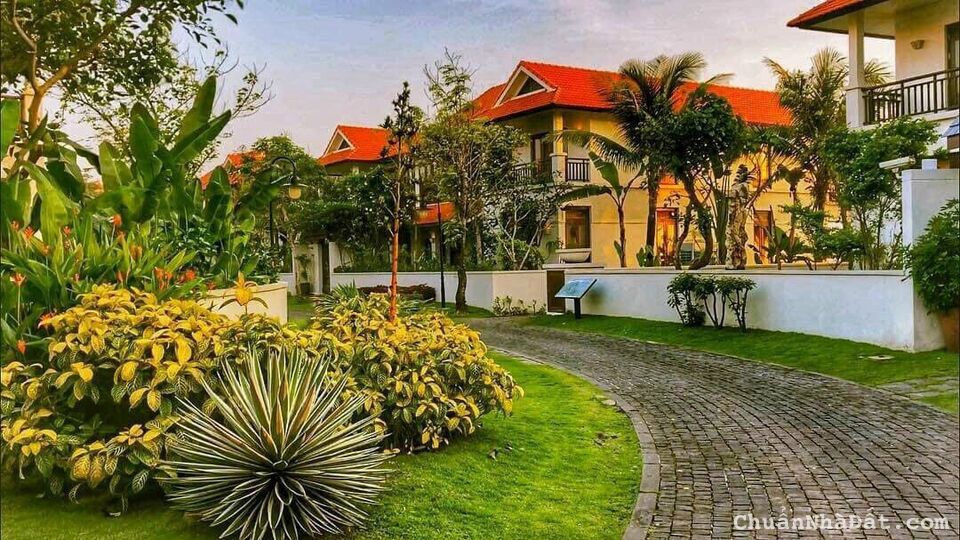 nhà mặt tiền đường TRẦN HƯNG ĐẠO, nại hiên đông, sơn trà, đà nẵng. View sông hàn xem bắn pháo hoa