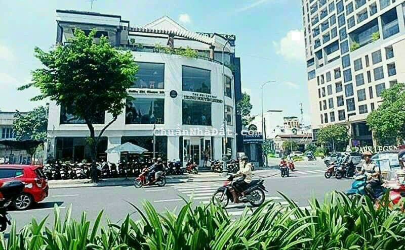 Tôi cần bán quán cafe đang kinh doanh ổn định rất rộng và thoáng đường Hà Huy Tập, Đà Nẵng