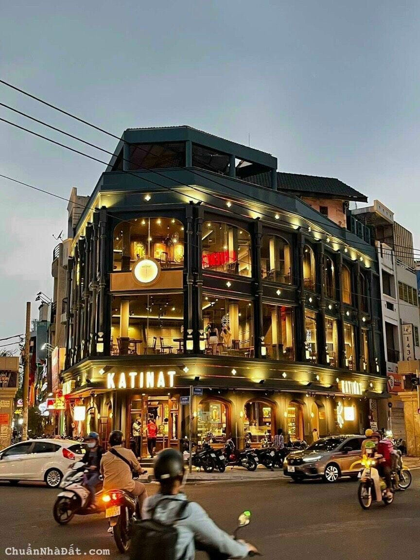 - Bán nhà 3 tầng kẹp kiệt bên hông đường ( 7M5) Nguyễn Phước Nguyên, Thanh Khê. Giá 4 TỶ