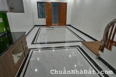 Bán nhà mới, PHỐ TỨ LIÊN , TÂY HỒ. 48m2 x 5 tầng, đầy đủ nội thất. 4,8 tỷ