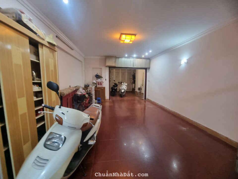 Cho thuê mặt bằng kinh doanh ở Chùa Láng Đống Đa Hà Nội