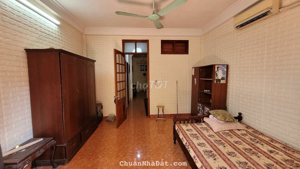 Cho thuê nhà nguyên căn ở Đội Cấn Ba Đình Hà Nội