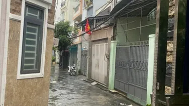 Gấp bán định cư nước ngoài! Đinh Bộ Lĩnh, 5,5 x 26m, nhiều phòng tại Bình Thạnh