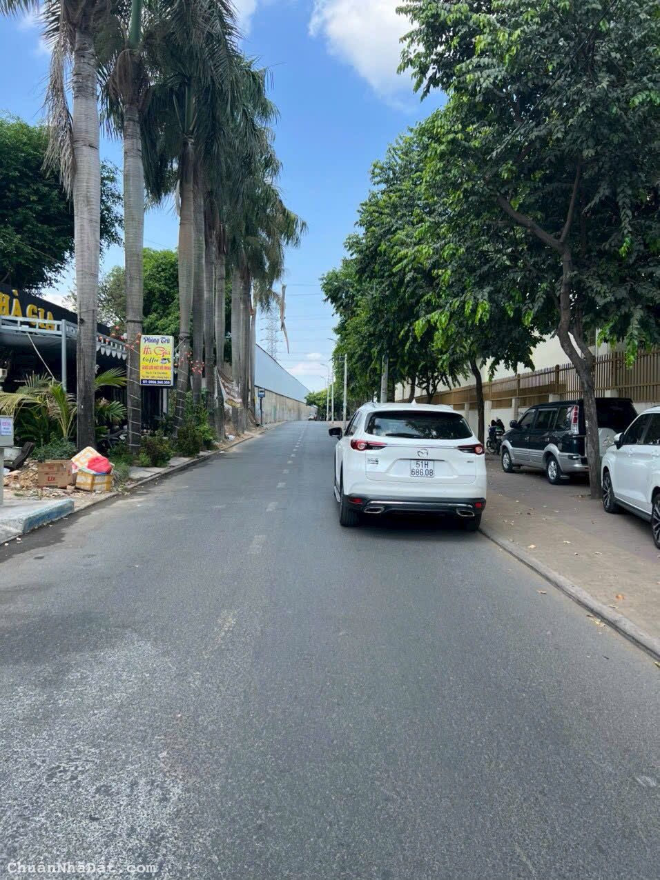 Lô đất mặt tiền đường trương văn hải DT 137m vị trí víp kinh doanh tốt