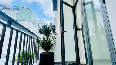 Gần xong hồ sơ định cư cần bán nhà hẻm xe hơi 1 sẹc Nguyễn Gia Trí (D2 cũ) 4.3x16 4 tấm