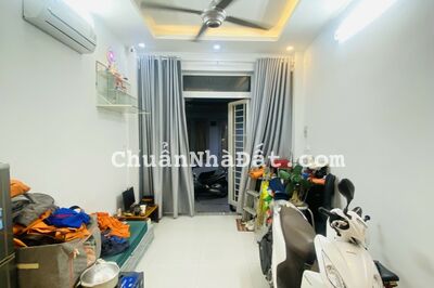 NHÀ NGUYỄN ĐÌNH CHIỂU PHÚ NHUẬN 4 TẦNG KIÊN CỐ. GIÁ 4.2 TỶ TL