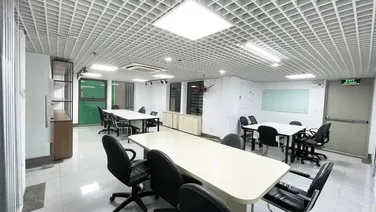 Văn phòng full nội thất DT 50m2 - 18tr, DT 100m2 - 38tr/tháng đường Nguyễn Đình Chiểu, Quận 3