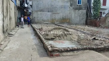 Bán lô góc 2 mặt tiền 60m trục chính, gần Vinhomes Cổ Loa ở Thôn Lê Xá, Mai Lâm, Đông Anh, Hà Nội.