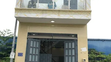 Nhà đẹp sạch sẽ 1/ hồ văn long phường tân tạo ngay trường cấp 3 bình tân và chung cư lê thành 4 x 1