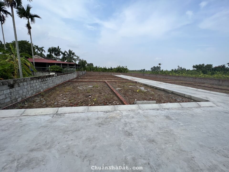 Chỉ 565tr sở hữu ngay lô góc 2MT, trước có sân đỗ xe r300m2, gần ngay Chợ P. Hòa Nghĩa