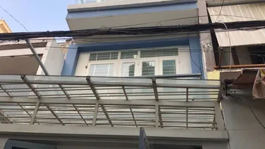 Chủ ngộp bán gấp nhà 3tầng giá 1.98 Tỷ Dương Bá Trạc P1 Q8. Sổ Sẵn