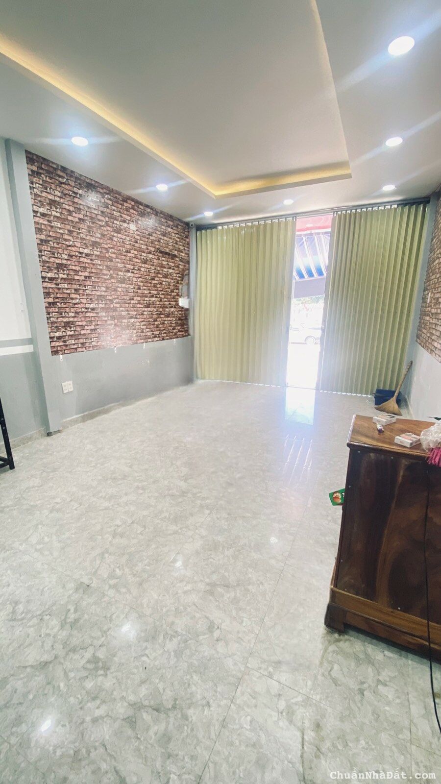 BÁN NHÀ 2 TẦNG MẶT TIỀN KINH DOANH PHƯỚC LONG VĨNH TRƯỜNG NHA TRANG GIÁ 2 TỶ 8