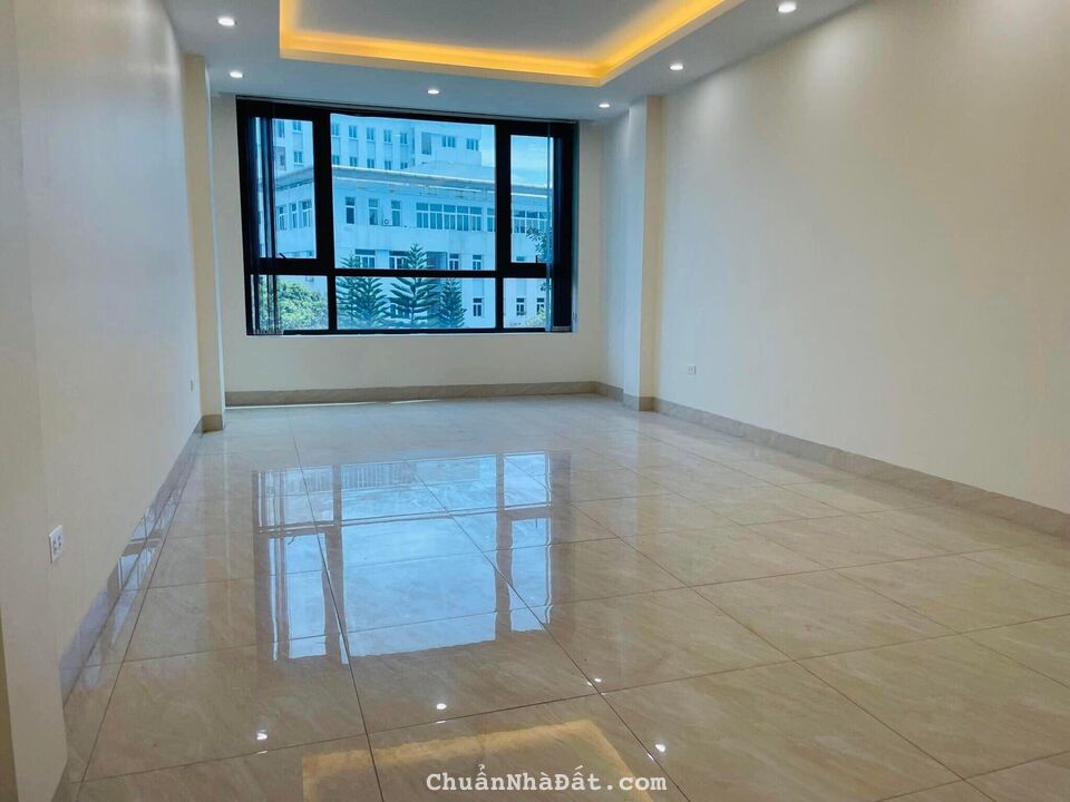 Mặt phố Hoàng Văn Thái 70m 7 tầng thang máy – Kinh doanh –Vỉa hè ô tô đỗ - Nhỉnh 27tỷ LH 0795986686