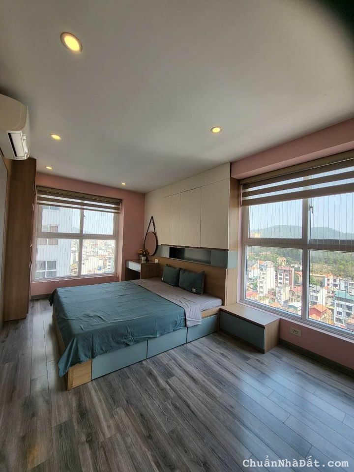 Chính chủ cần bán căn 3PN 2WC tầng 12 Toà C chung cư New Life Tower Bãi Cháy, Hạ Long, QN.