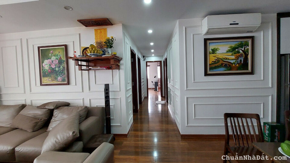 Chủ nhà cần bán căn hộ 112m2 Mễ Trì Hạ, Nội thất đầy đủ, Giá 5.x tỷ 0975970420