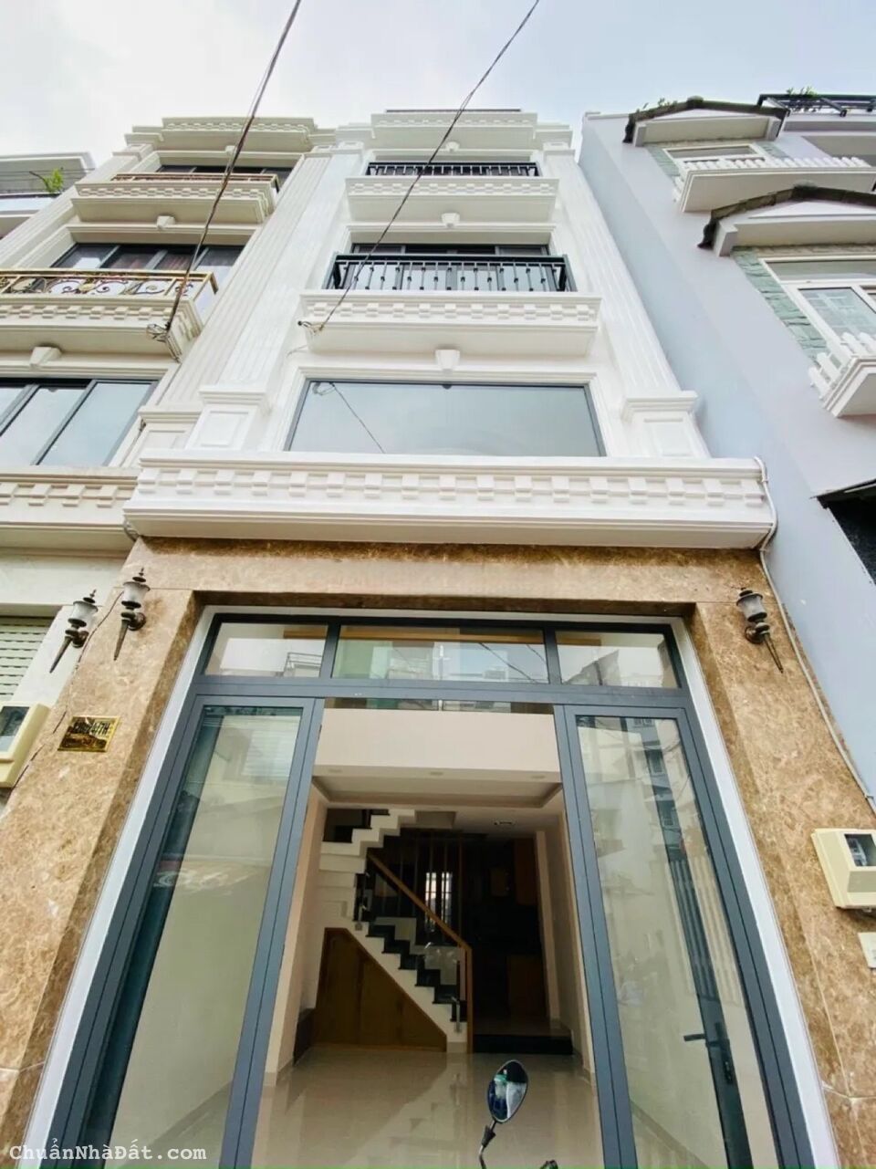 Chủ kẹt tiền bán gấp nhà Phan Đăng Lưu Phường 03 Quận Phú Nhuận DT 49.2m2 giá 2tỷ430tr 