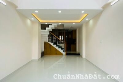 Chủ kẹt tiền bán gấp nhà Phan Đăng Lưu Phường 03 Quận Phú Nhuận DT 49.2m2 giá 2tỷ430tr 