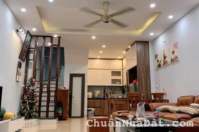 THANG MÁY, KD, NHÀ MỚI, VỈA HÈ Ô TÔ TRÁNH 60M X 6 TẦNG – ĐẠI LA, MINH KHAI