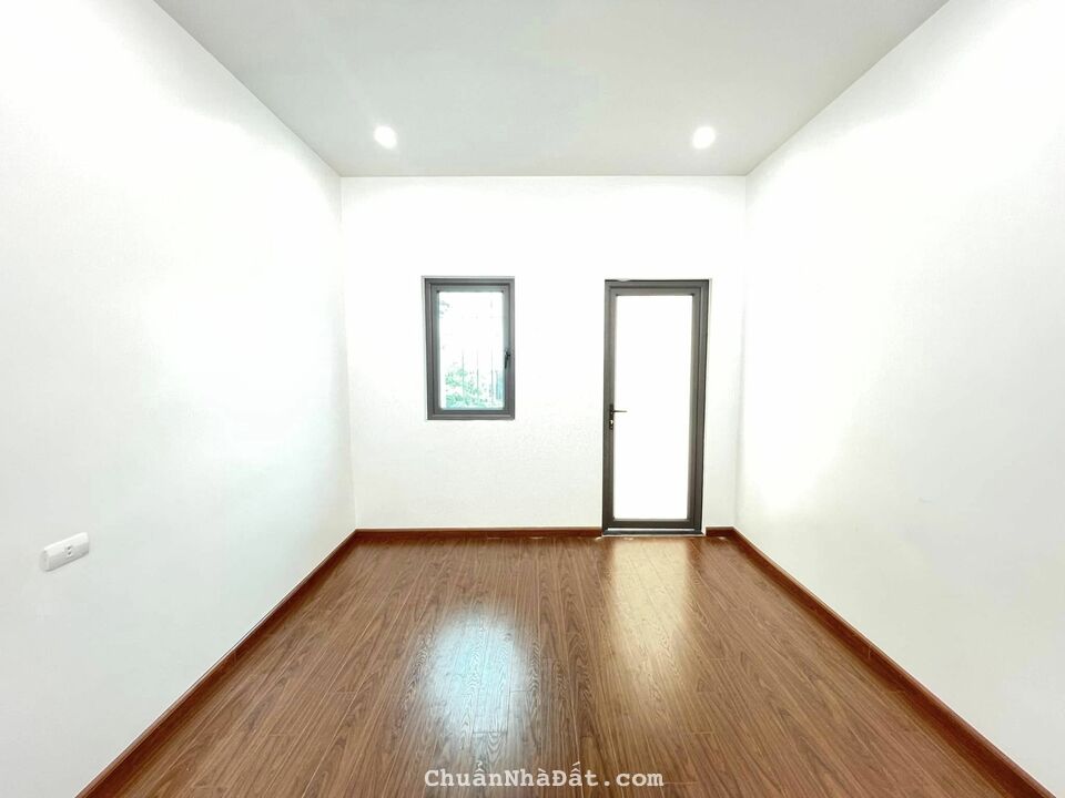 Đẹp long lanh, Thông, Cách phố 45m, Tôn Thất Tùng-0989311985