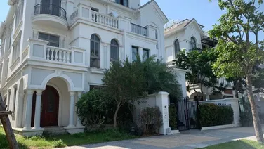 BÁN BT VIỆT HƯNG- 234M- MT 13M- 38 TỶ 5- 4 MẶT THOÁNG - NỘI THẤT TIỀN TỶ.