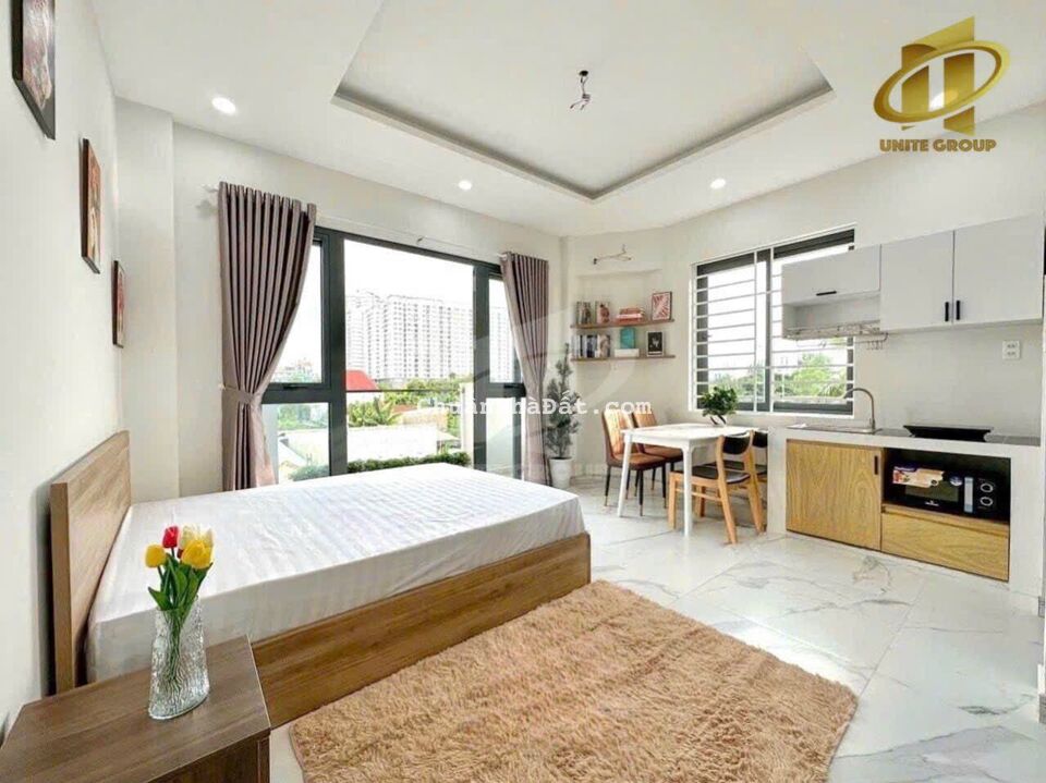 Căn hộ ban công thoáng mát, sạch sẽ Quận 7 - thuận tiện sang các quận trung tâm