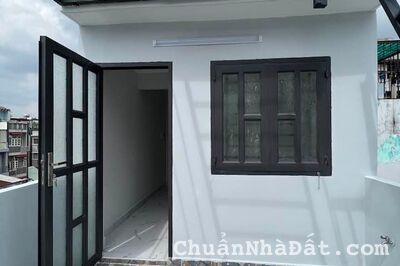 Bán Nhà Mới Lê Quốc Hưng Q4, DTSD 85 m2, Giá Chỉ 4.25 Tỷ