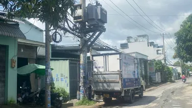 Bán Xưởng SHR Hoàn Công Mặt Tiền Đường 21 DT 10 x 37m Giá 12.5 Tỷ