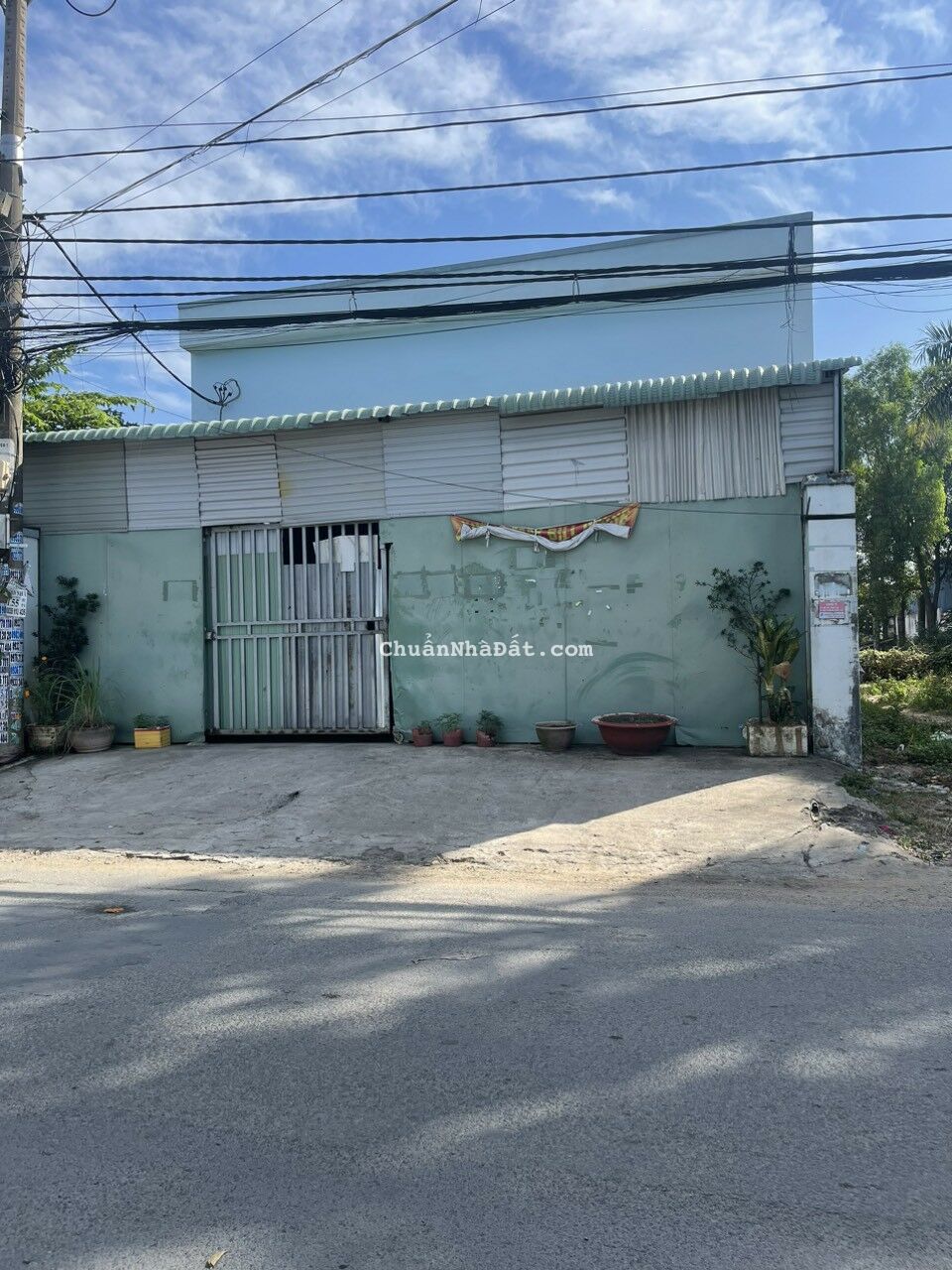 Xưởng Bán Mặt Tiền Đường 6D SHR Hoàn Công DT: 9.5 x29m Giá 10.9 Tỷ