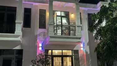 Nhà ngộp 2 lầu gần vòng xoay An Phú - 1 tỷ 990