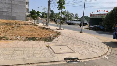 Bán nhà khu dân cư Nam Tân Uyên - TP Tân Uyên