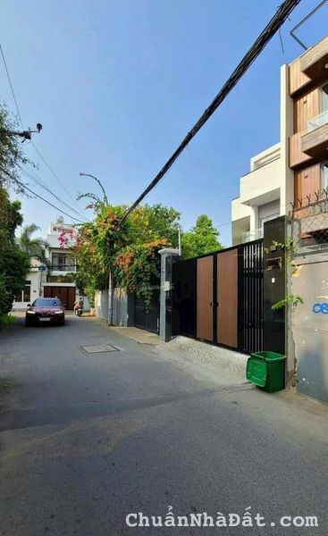 Bán đất thổ cư mặt tiền đường Lê Đình Quảng Phường Cát Lái Quận 2 khu vực KO có xe cont nở hậu 4.6m