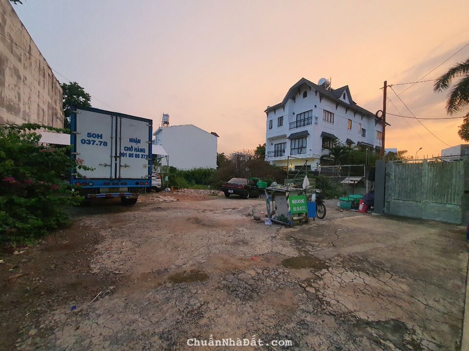 Bán đất dự án Phú Nhuận 10 Mẫu - Nguyễn Duy Trinh P. Bình Trưng Đông Quận 2 lô B. Dt 200m2. Giá TL