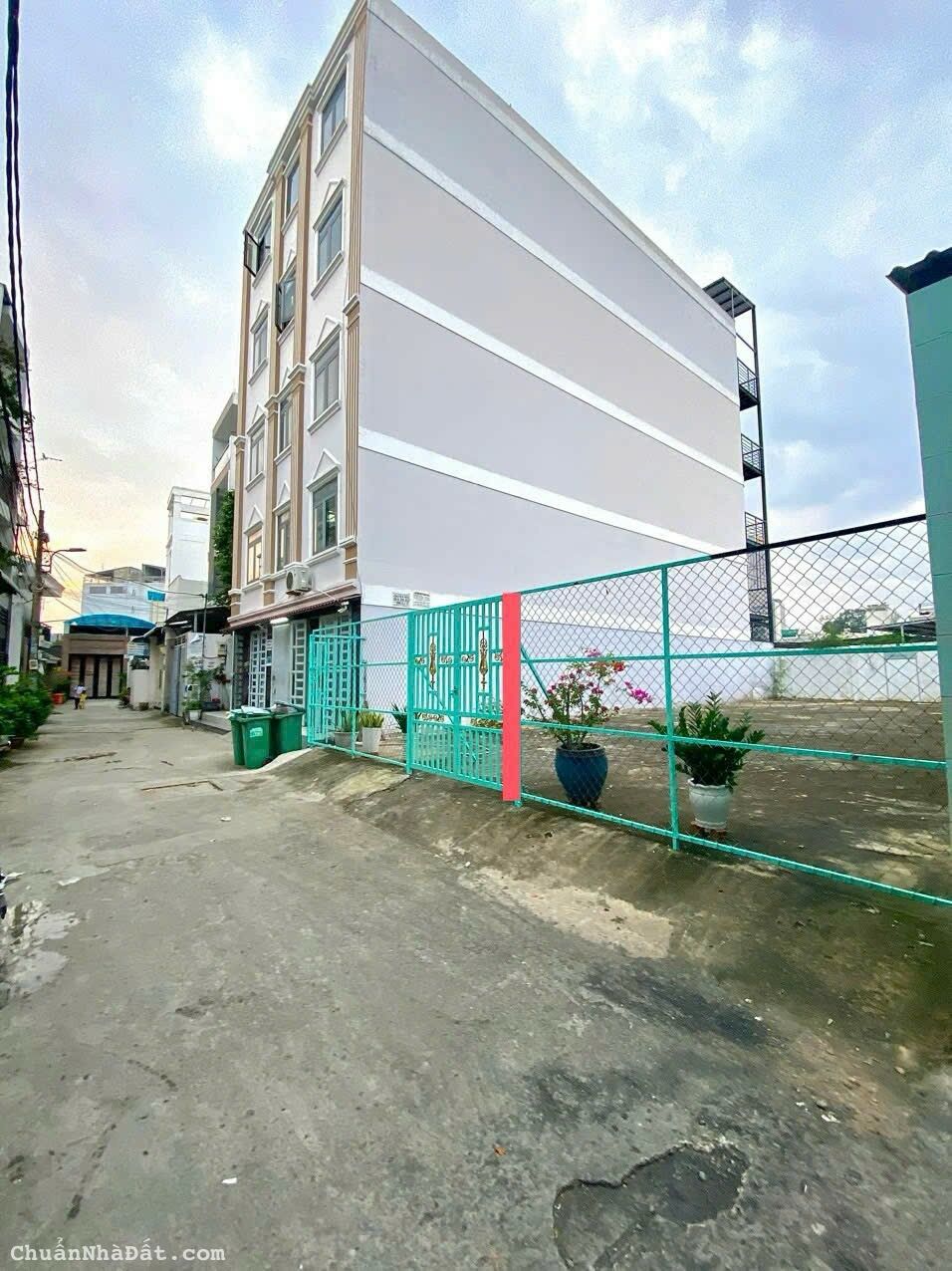 Bán đất thổ cư Hẻm 92 Nguyễn Tuyển phường Bình Trưng Tây Q2 ngang 8.8m dài 22m được xây cao tầng 