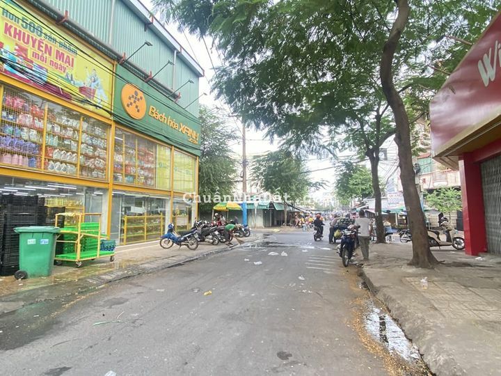 Chính chủ gửi bán nhà mặt tiền Chợ Khu Phước Bình Quận 9 Nhà 4 Tầng - DT sàn 597m2, ngang 8m Giá TL