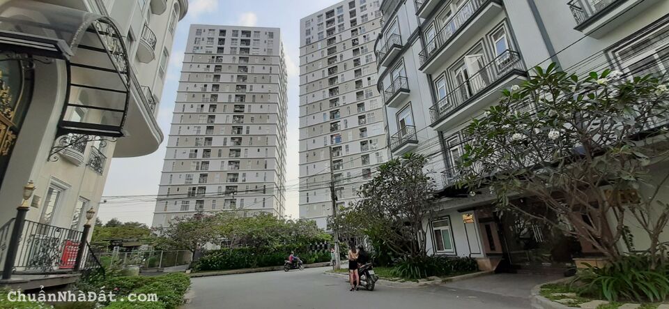 Chính chủ gửi bán chung cư thủ thiêm sky phường Thảo Điền Quận 2, tặng NT full 1PN  💥Giá TL 