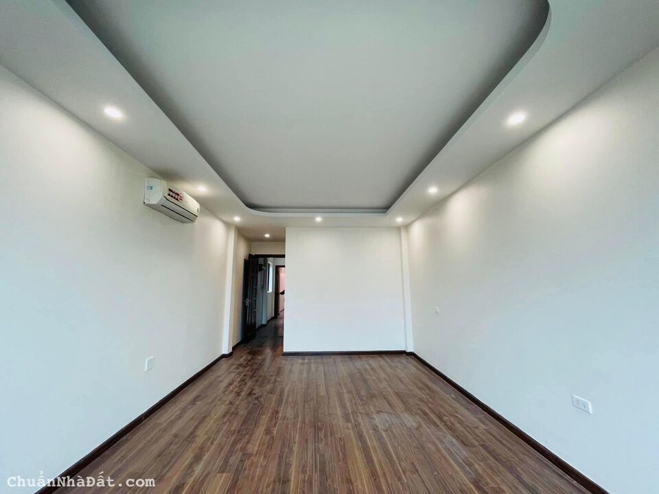 Bán nhà mặt phố 7 tầng thang máy 70m2 26 tỷ phù hợp cho thuê, dòng tiền ổn định