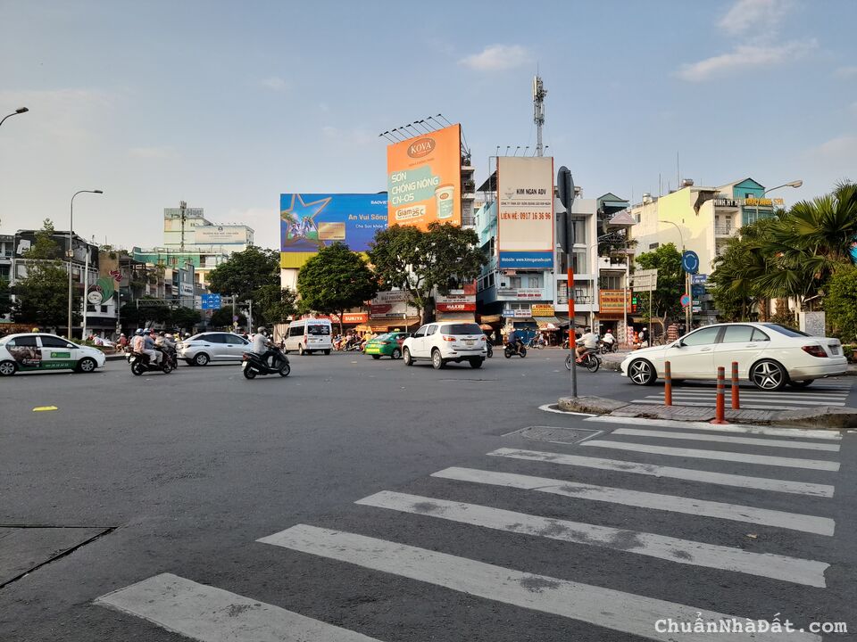 Mặt tiền KD nổi tiếng phố nội thất Ngô Gia Tự Q10 - vị trí đẹp - 4 tầng -13,5 tỷ 