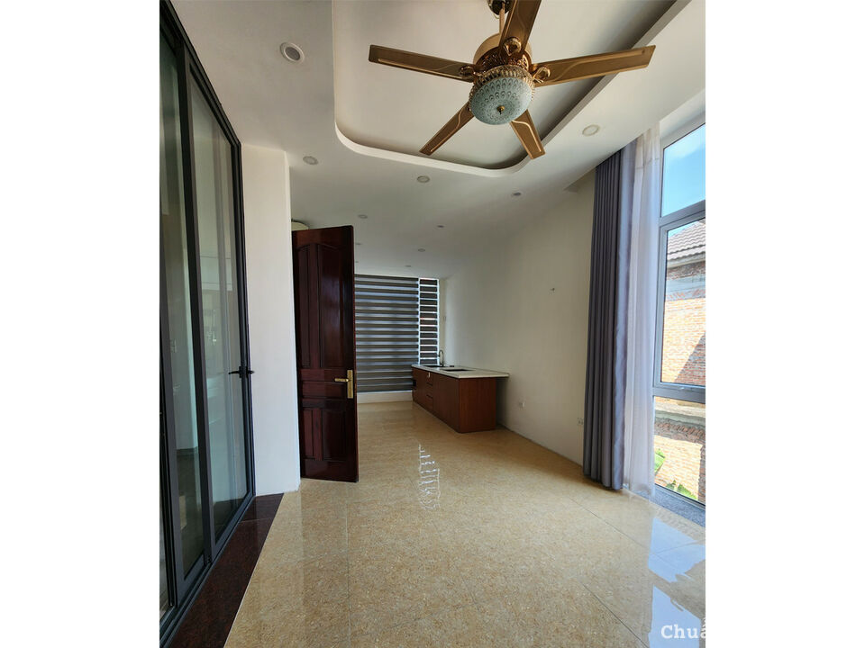 Bán Nhanh Biệt Thự TT4 View Hồ - Tiện Kinh Doanh – KĐT Thành Phố Giao Lưu