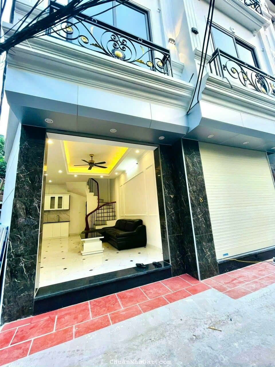 Bán Nhà 30m2 5 Tầng Phố Thượng Thanh