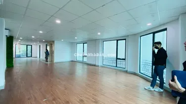 Văn phòng tại Nguyễn Xiển - Thanh Xuân 120m2 giá thuê chỉ 13 triệu