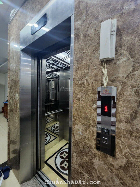 Nhà mặt phố Mỗ Lao, gần đường lớn Trần Phú, thiết kế tráng lệ, 6 tầng 56m, THANG MÁY