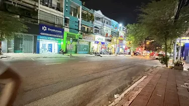 BÁN NHÀ NƠ TRANG LONG BÌNH THẠNH, 8.8X11, 4 TẦNG, 10PN, 8.8 TỶ, 0773157315