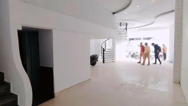 NCC Quận Phú Nhuận, DT 240m, Ngang 6m, trống suốt, KD gần trường học, nhà thờ