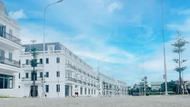 Chính chủ cần bán lô đất 132m2 tại KĐT Yên Thuỷ Green Bay - Vị trí đẹp - Có thể kinh doanh!!!