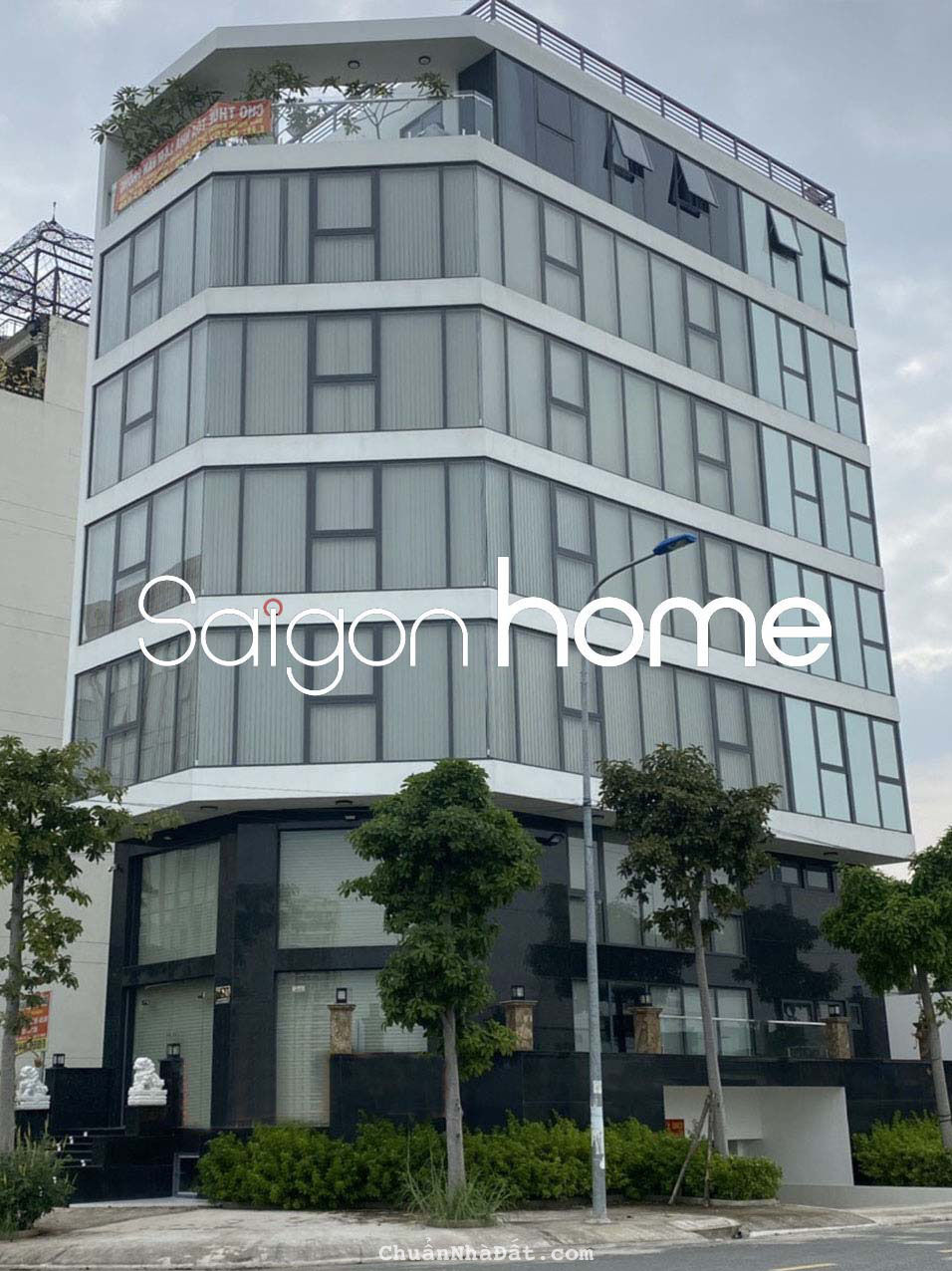 Cho Thuê Building 2 mặt tiền Trung Tâm  Quận 2 Hầm 7 sàn 1100m² 