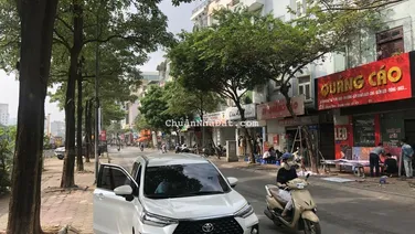 Bán gấp nhà mặt phố Thượng Đình, Thanh Xuân, nhà đẹp 5 tầng, vỉa hè kinh doanh, sổ hoa hậu