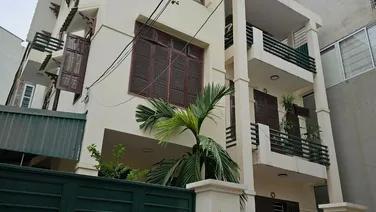 💥Bán Biệt thự Giảng Võ, 169m² x 4T Mt 8m, gần Phố, Ô tô đỗ cổng, Ở Kd Vp Đ.tư, Nhỉnh 20 tỷ