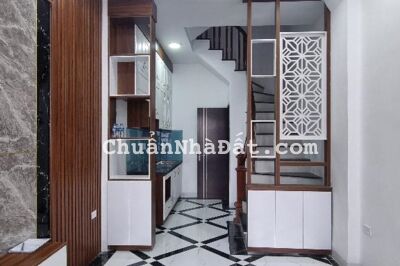 Bán nhà Đức Giang, Long Biên. 33m2 x 5 tầng, MỚI TINH, Ngõ Ô TÔ, THÔNG, an sinh ĐỈNH