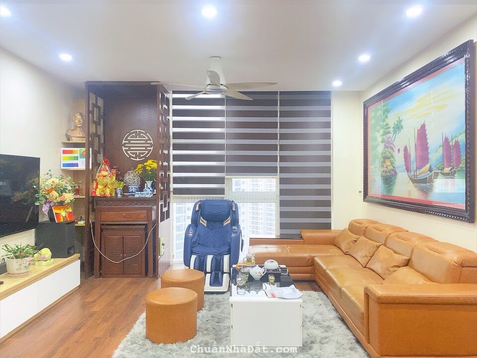 Bán gấp nhà 6 tầng, ngõ 281 Trương Định, ngõ ba gác, thông, 50m, giá 5.5 tỷ TL 0865081886