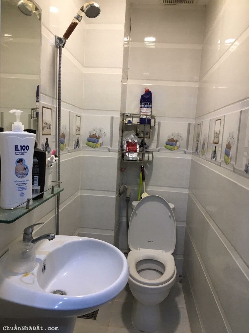 **Bán nhà phường 14 Tân Bình** hẻm 127 Ba Vân; 4,2x23, 2 tầng - 110 tr/m2